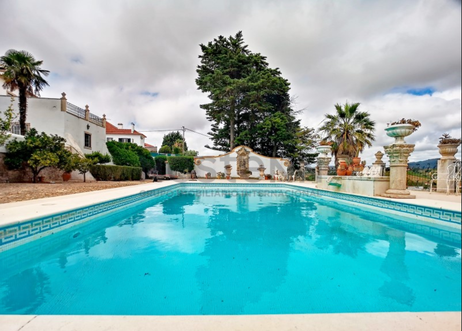 Quinta avec chapelle à Mafra