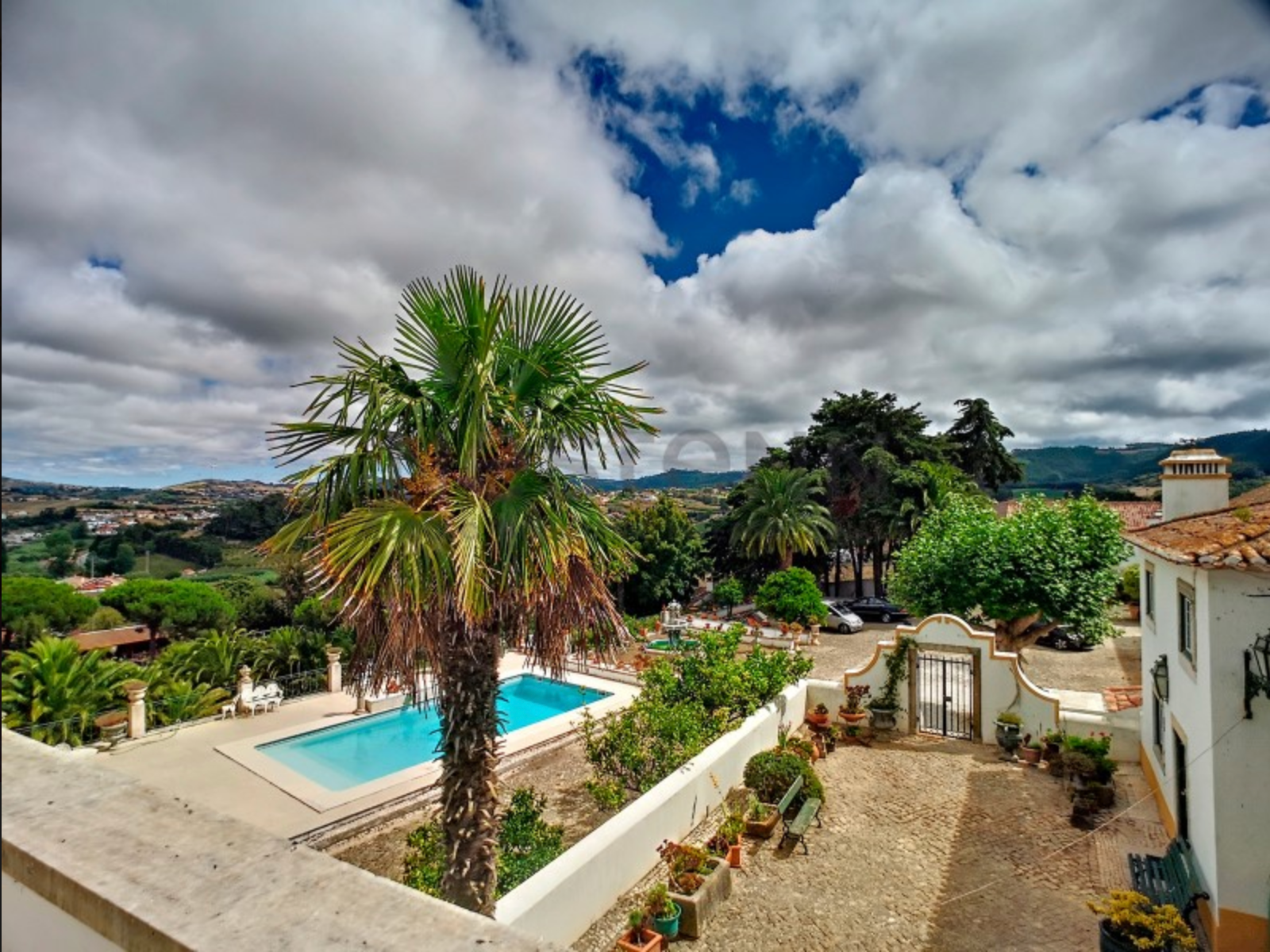Quinta avec chapelle à Mafra