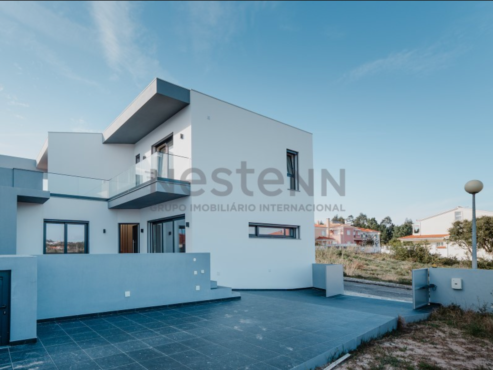 Maison 3 chambres avec piscine à Nadadouro