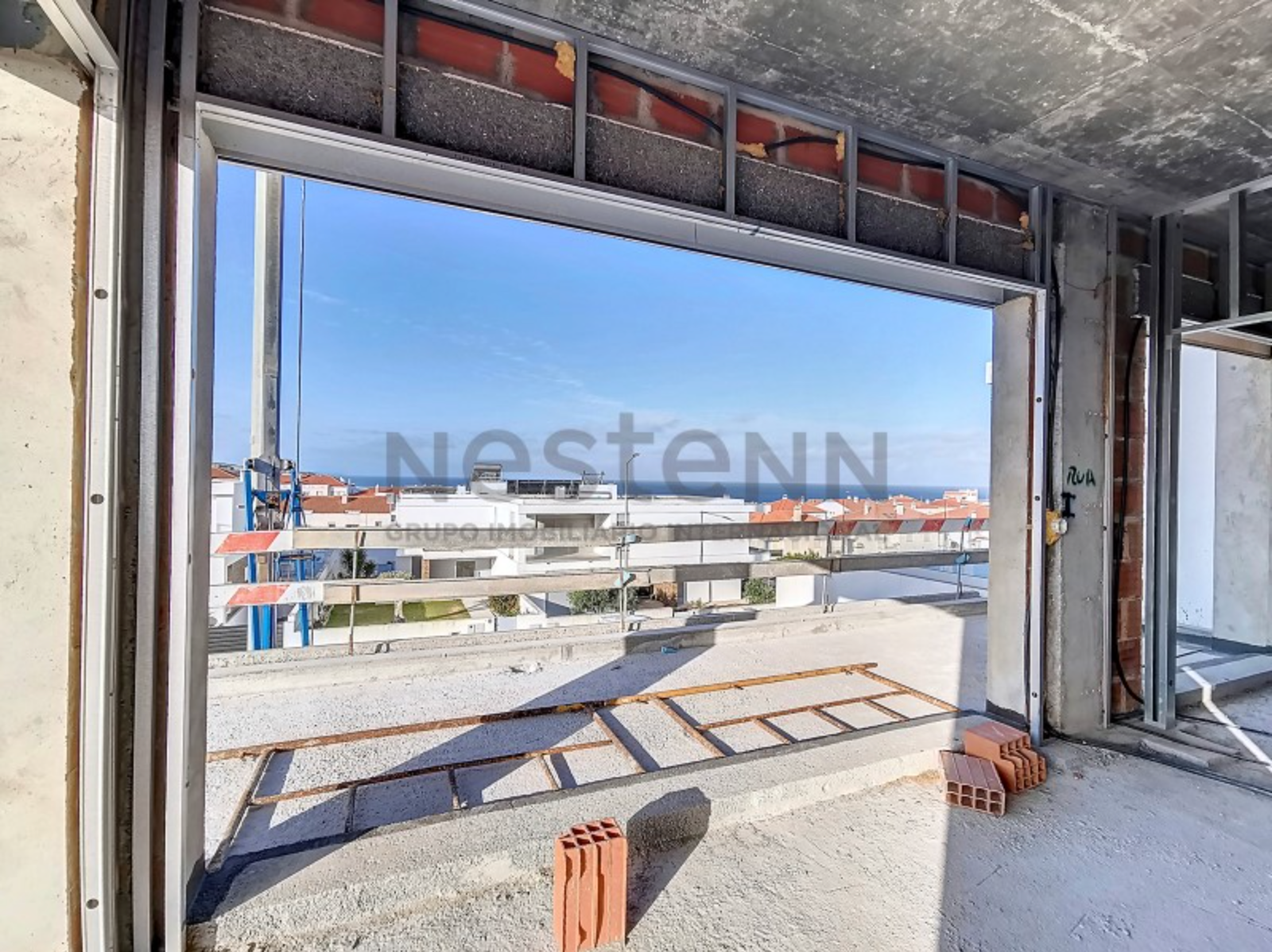 Maison 4 chambres avec piscine à Praia da Areia Branca